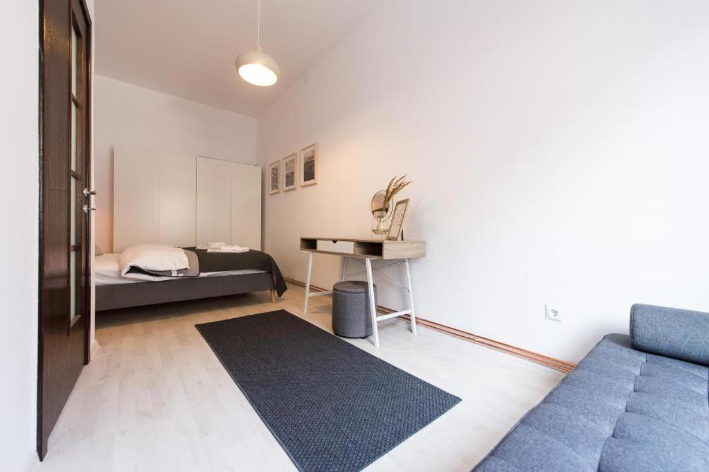Habitat - The Old Center Flat Apartment