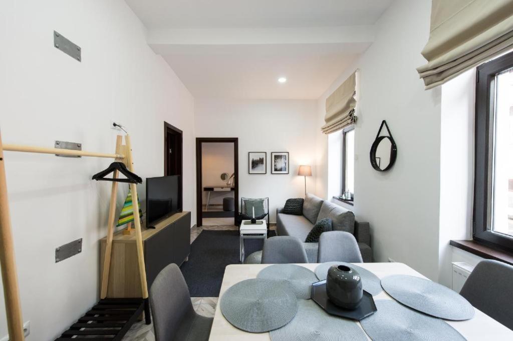 Apartment Habitat - The Old Center Flat Brasov