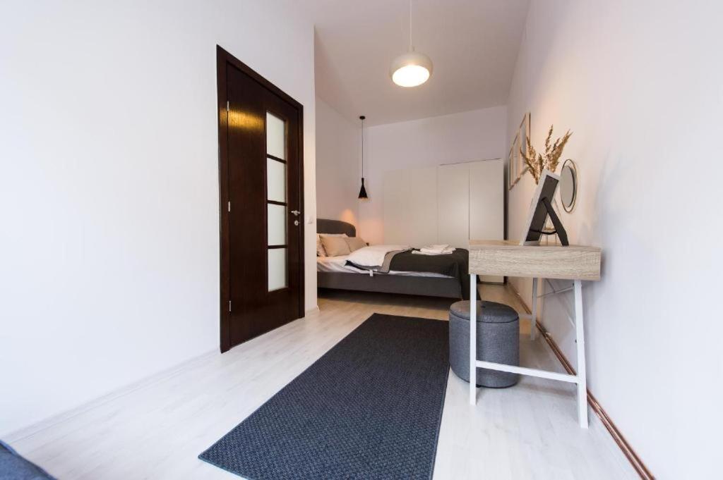 Habitat - The Old Center Flat Apartment