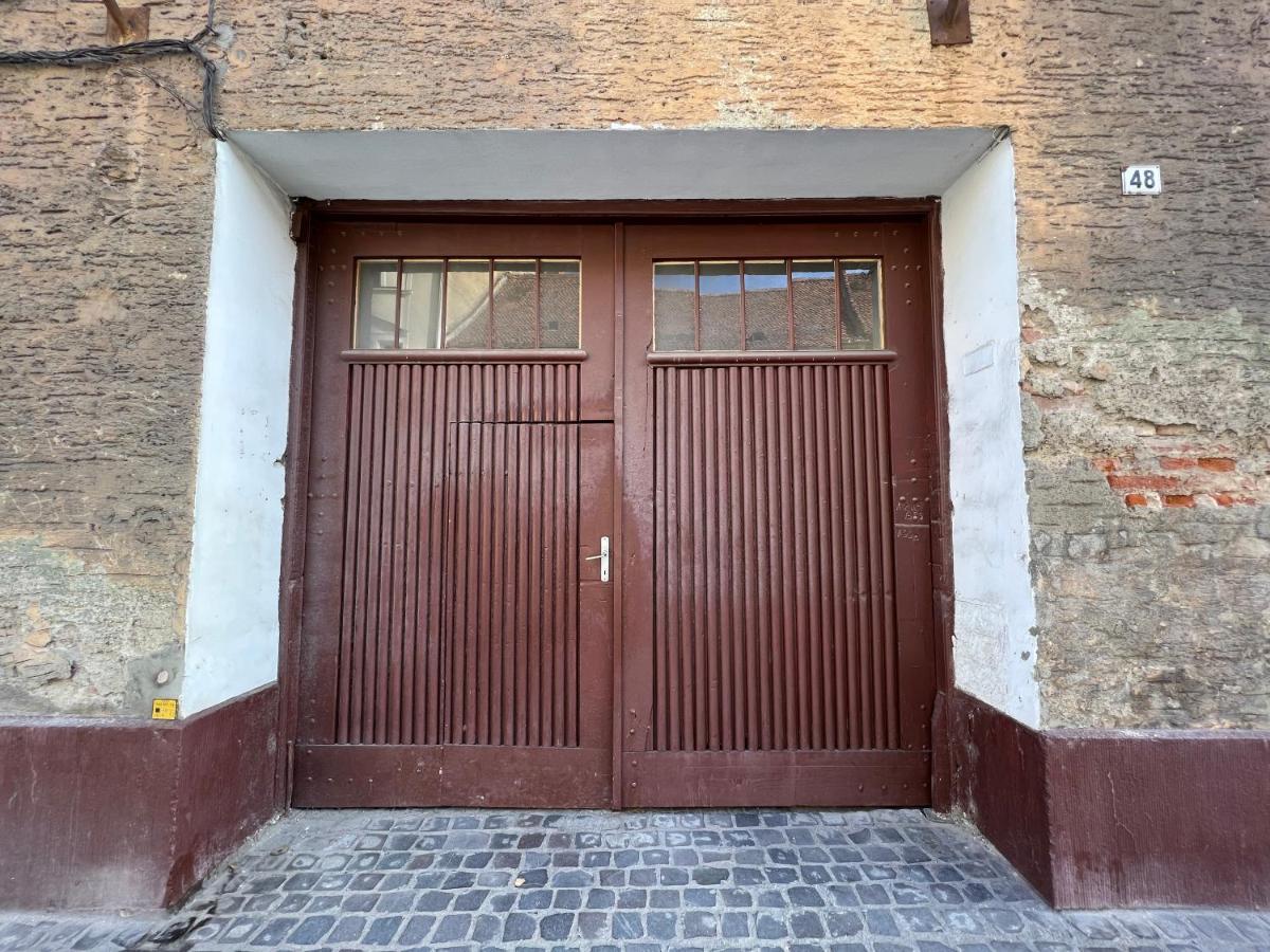 Habitat - The Old Center Flat * Brasov